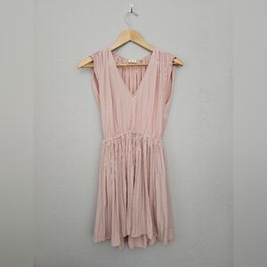 Wilfred (Aritzia) light pink Almeida XXS pleated dress